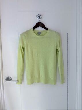 100% Cashmere Pure Collection Pale Lime Crewneck Sweater